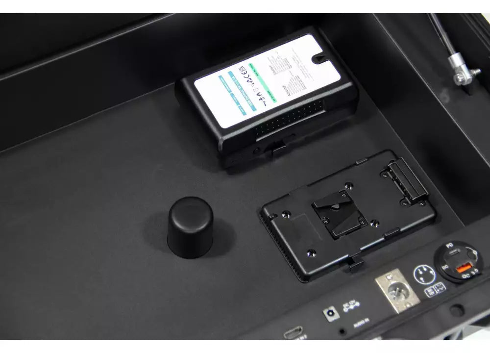 Feelworld 21,5" Monitorkoffer 1000cdm² inkl. Akku und Stativ