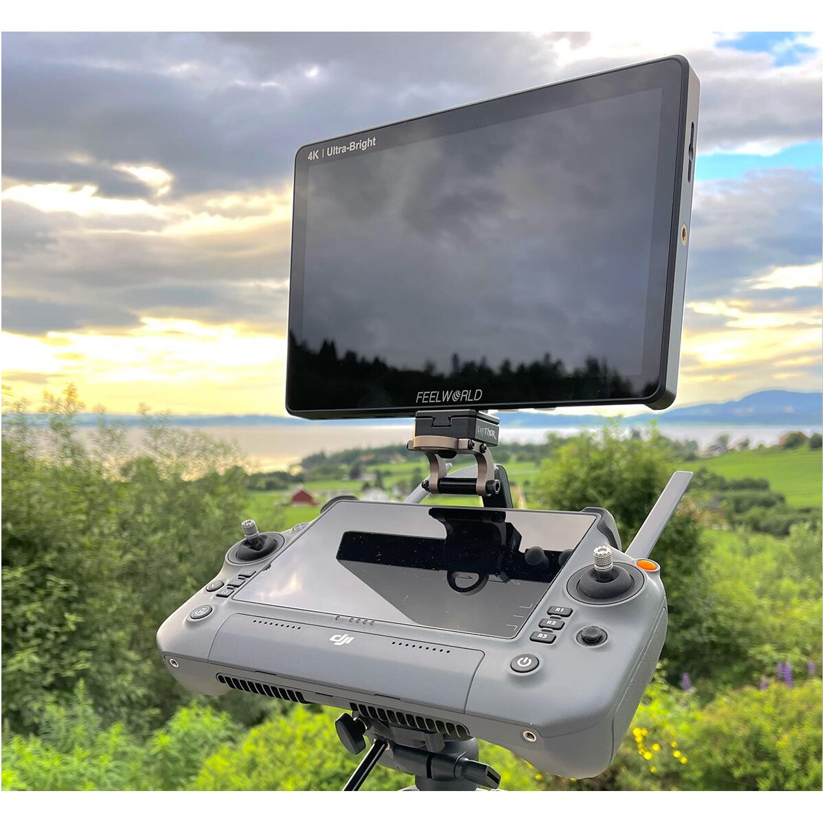 Monitorhalterung von Lifthor für DJI RC Plus